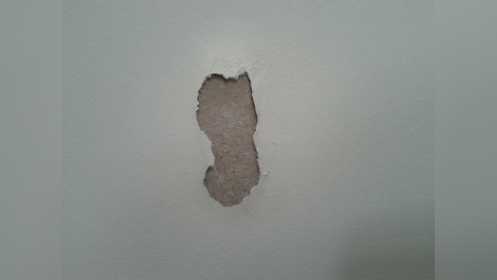 How To Fix A Damaged Wall After Removing Tape