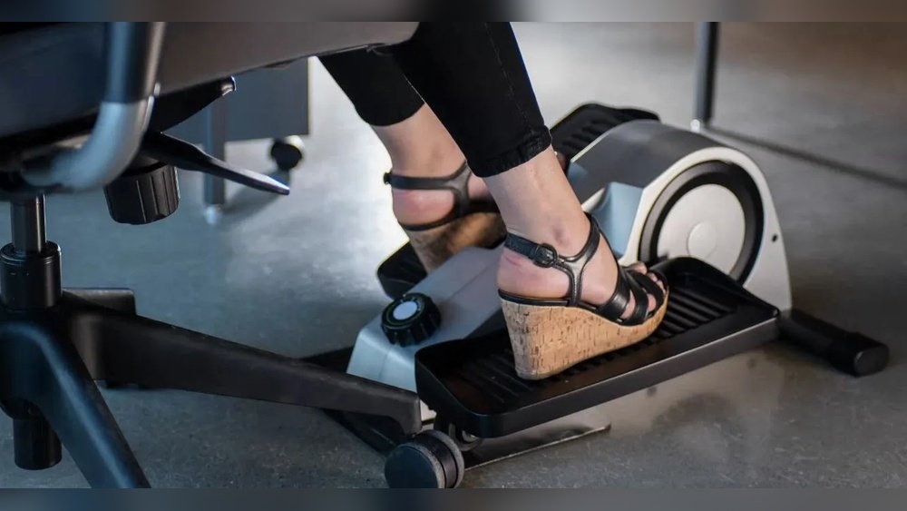 How to Exercise at Your Desk in Secret