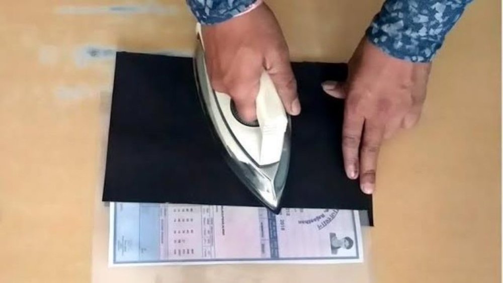 How to Remove Lamination Without Damaging the Paper